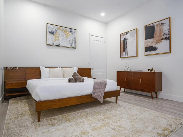 13551 Temple Blvd, West Palm Beach FL 33412