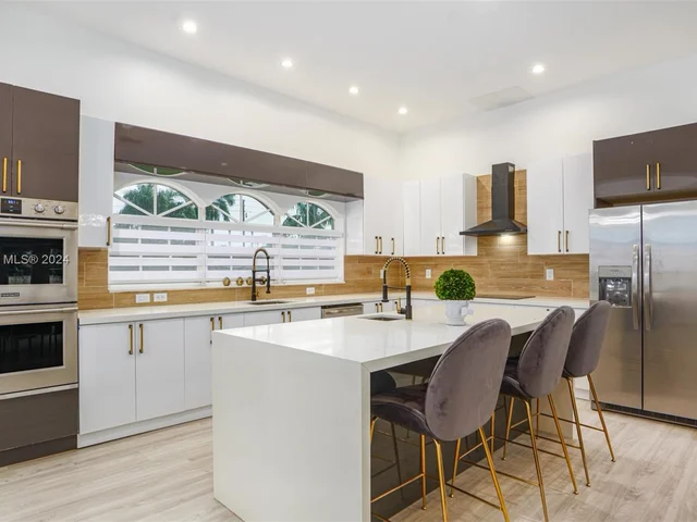 13551 Temple Blvd, West Palm Beach FL 33412