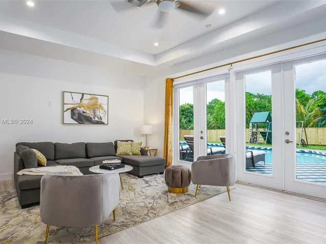 13551 Temple Blvd, West Palm Beach FL 33412