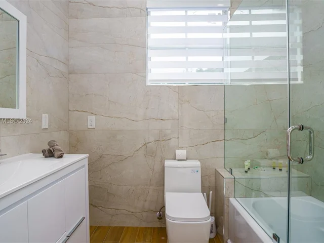 13551 Temple Blvd, West Palm Beach FL 33412