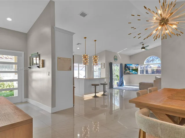 5276 Bodega Pl, Delray Beach FL 33484