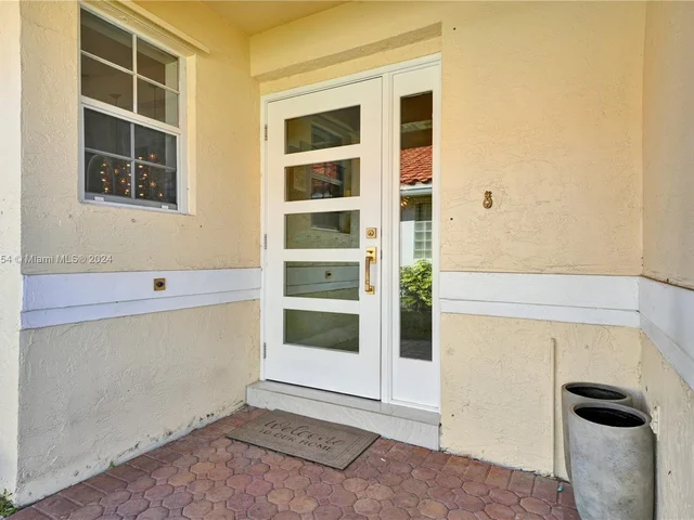 5276 Bodega Pl, Delray Beach FL 33484