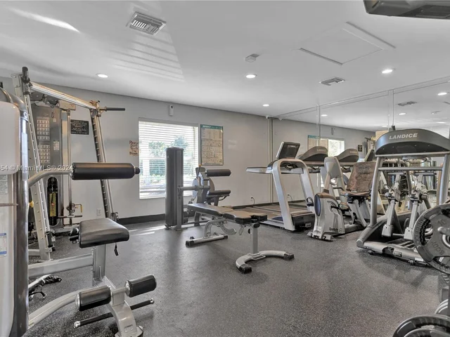 5276 Bodega Pl, Delray Beach FL 33484