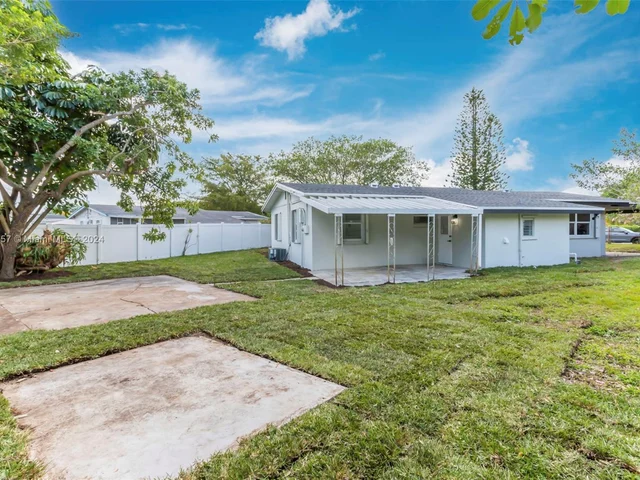 1307 NW 16th St, Fort Lauderdale FL 33311