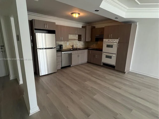 19380 Collins Ave # 1402, Sunny Isles Beach FL 33160