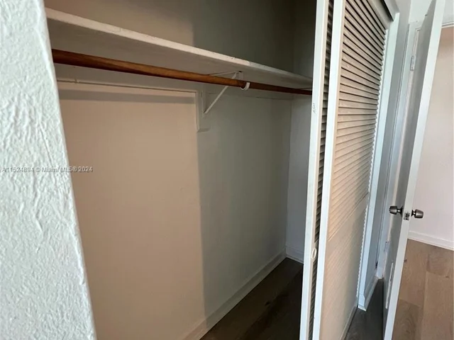 19380 Collins Ave # 1402, Sunny Isles Beach FL 33160