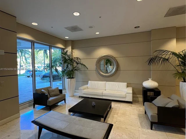 19380 Collins Ave # 1402, Sunny Isles Beach FL 33160