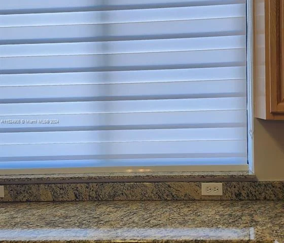 4242 NW 2th st # 1502, Miami FL 33126