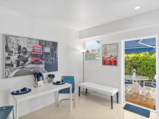 8436 SW 143rd Ave, Miami FL 33183