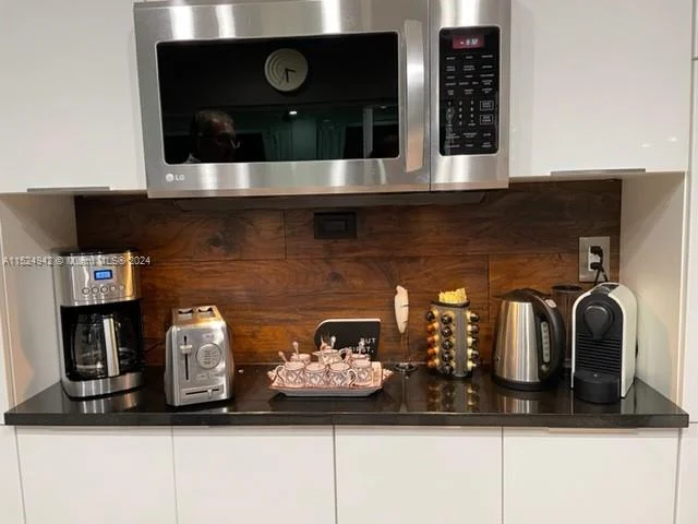 8436 SW 143rd Ave, Miami FL 33183