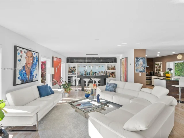 8436 SW 143rd Ave, Miami FL 33183