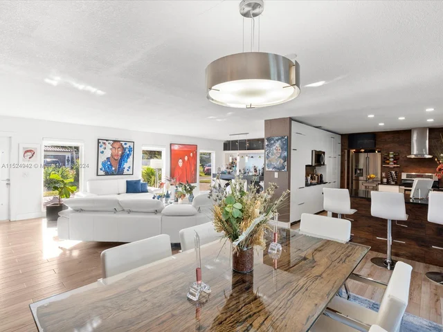 8436 SW 143rd Ave, Miami FL 33183