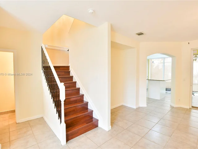 2127 Oakmont Dr, Riviera Beach FL 33404