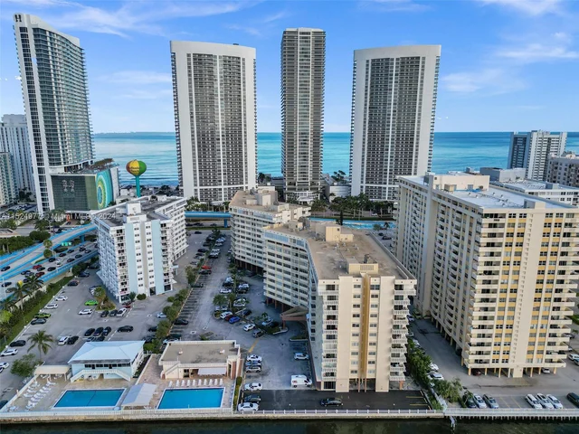 1817 S Ocean Dr # 928, Hallandale Beach FL 33009