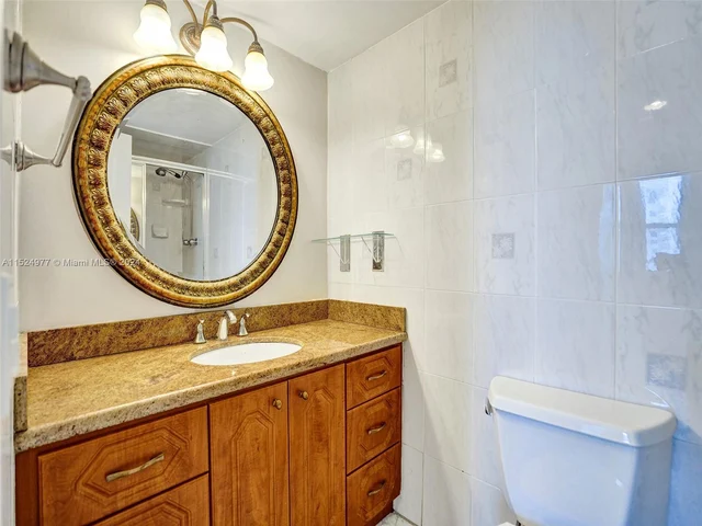 1817 S Ocean Dr # 928, Hallandale Beach FL 33009