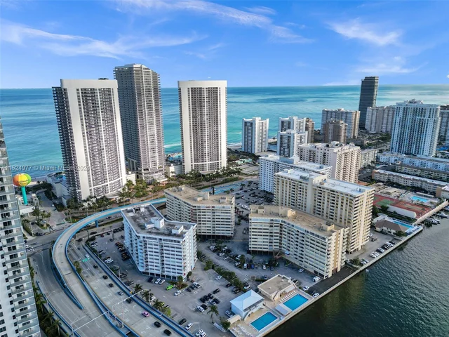 1817 S Ocean Dr # 928, Hallandale Beach FL 33009