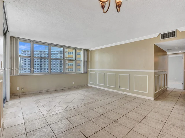1817 S Ocean Dr # 928, Hallandale Beach FL 33009