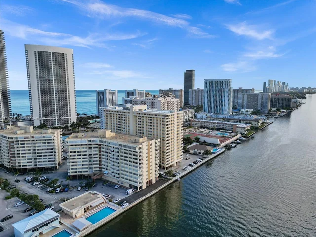 1817 S Ocean Dr # 928, Hallandale Beach FL 33009