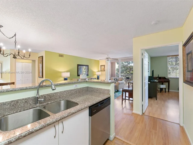 19801 E Country Club Dr # 4301, Aventura FL 33180