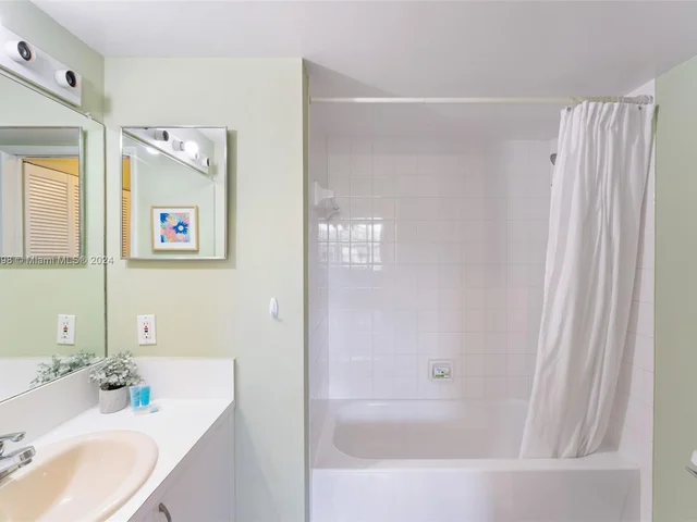 19801 E Country Club Dr # 4301, Aventura FL 33180