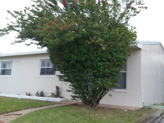 22320 SW 112th Ave, Miami FL 33170