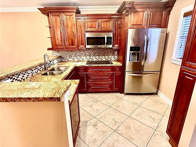 19851 SW 114th Ave # 302, Miami FL 33157