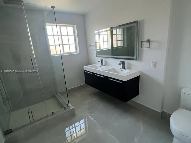 14346 SW 134th Pl, Miami FL 33186