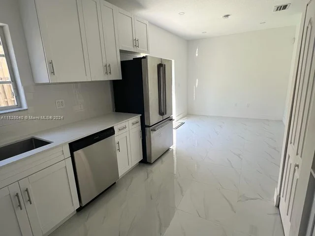 14346 SW 134th Pl, Miami FL 33186