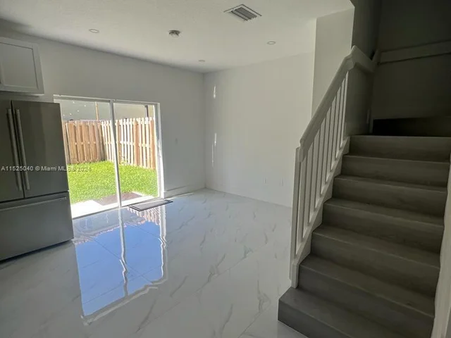 14346 SW 134th Pl, Miami FL 33186