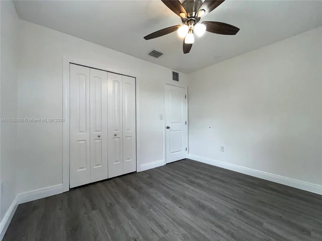 3430 N 72nd Ave, Hollywood FL 33024