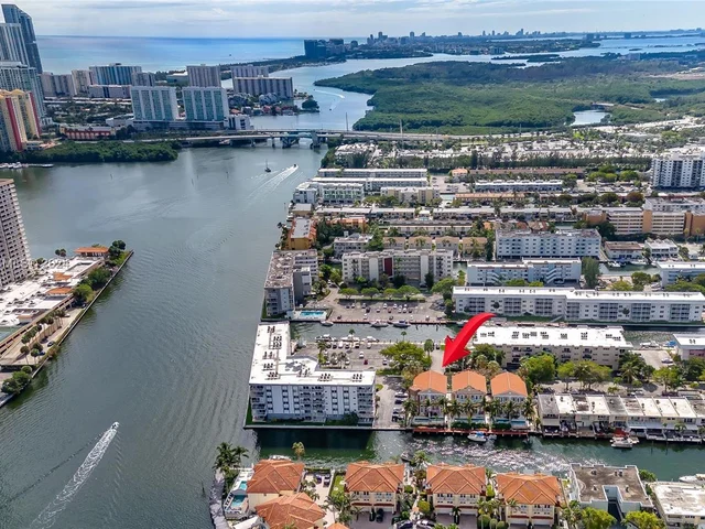 3909 NE 170th St # 3909, North Miami Beach FL 33160