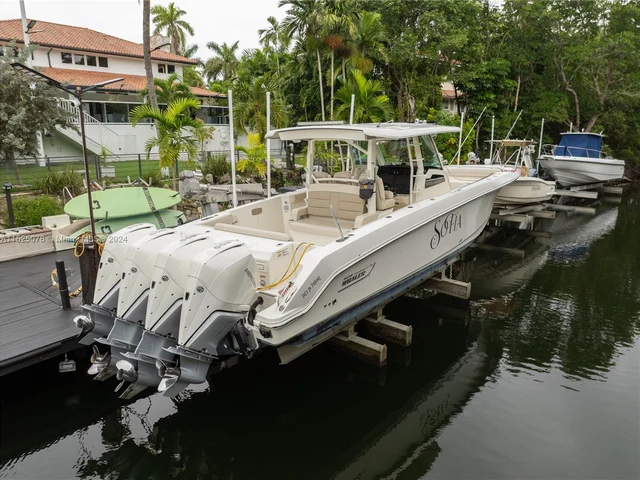 7125 Los Pinos Blvd, Coral Gables FL 33143