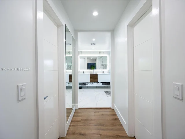 7125 Los Pinos Blvd, Coral Gables FL 33143