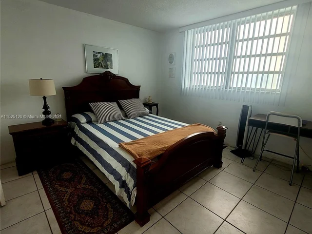 2859 Leonard Dr # G106, Aventura FL 33160