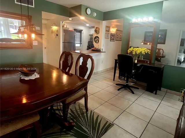 2859 Leonard Dr # G106, Aventura FL 33160