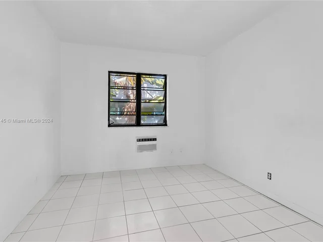 411 Meridian Ave # 7, Miami Beach FL 33139