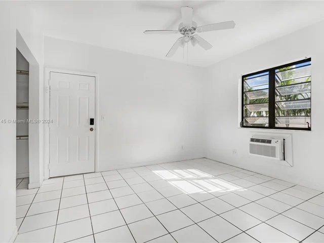 411 Meridian Ave # 7, Miami Beach FL 33139