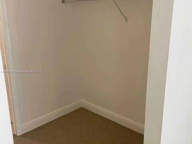 1750 N Bayshore Dr # 4609, Miami FL 33132