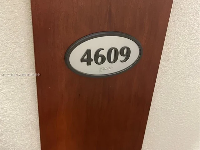 1750 N Bayshore Dr # 4609, Miami FL 33132