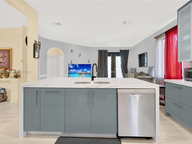 14051 SW 152nd Ter, Miami FL 33177