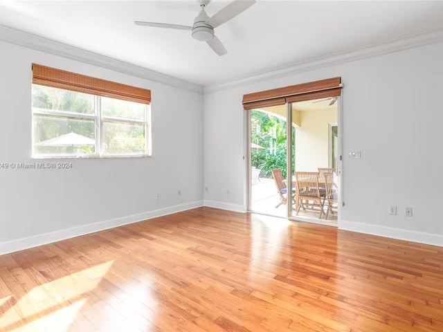 480 NE 51st St, Miami FL 33137