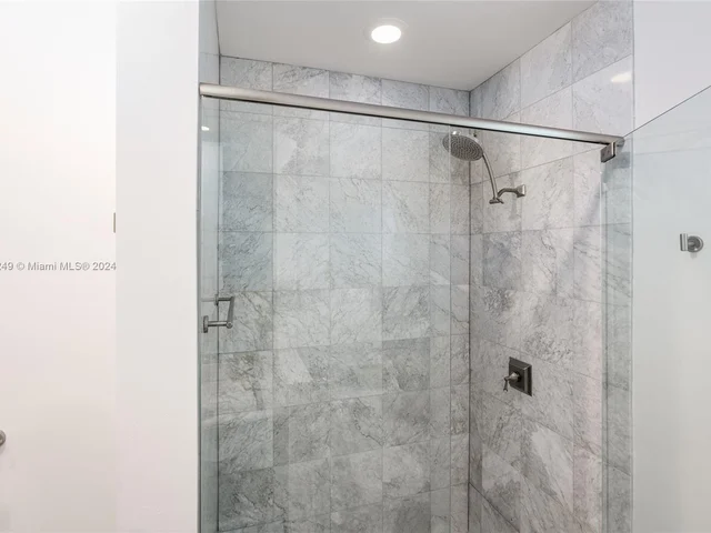 480 NE 51st St, Miami FL 33137