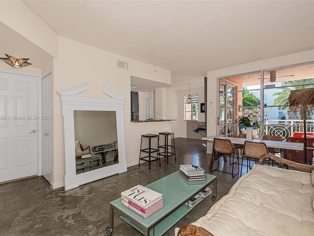 140 Meridian Ave # 324, Miami Beach FL 33139