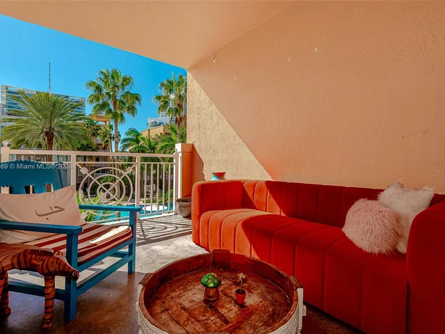 140 Meridian Ave # 324, Miami Beach FL 33139