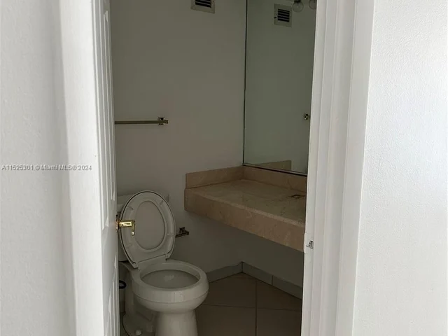 6770 Indian Creek Dr # R, Miami Beach FL 33141