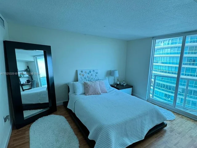 2101 Brickell Ave # 1008, Miami FL 33129