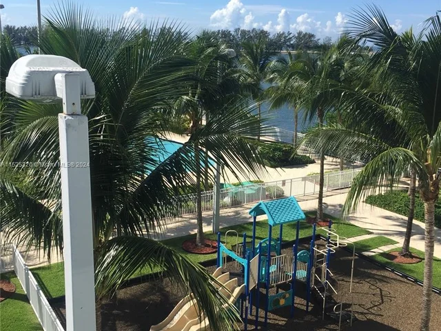 2101 Brickell Ave # 1008, Miami FL 33129