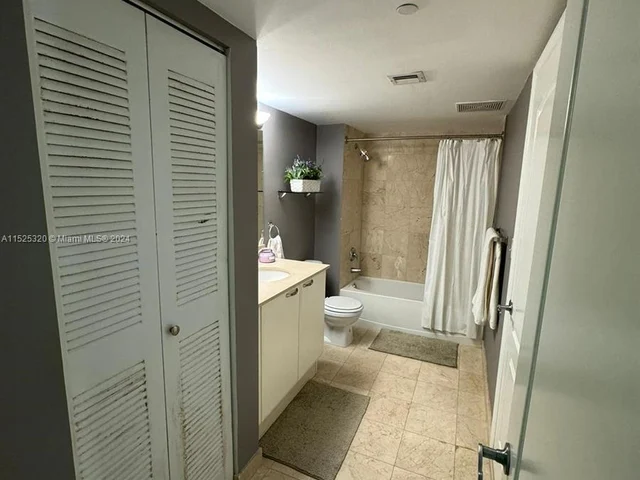 2101 Brickell Ave # 1008, Miami FL 33129