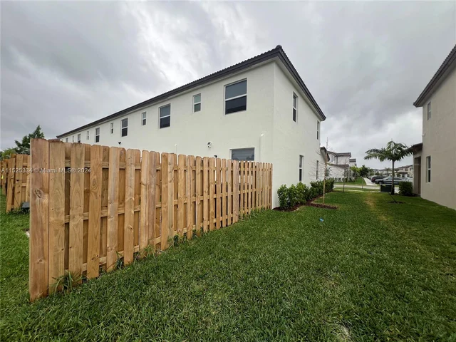 2335 NW 122nd Ter, Miami FL 33167