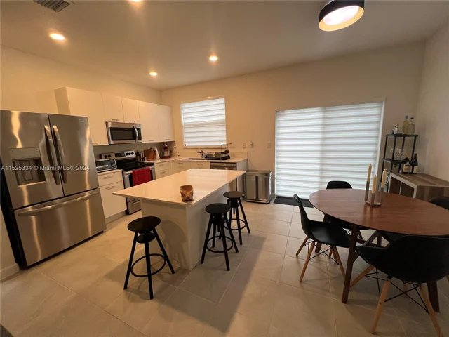 2335 NW 122nd Ter, Miami FL 33167